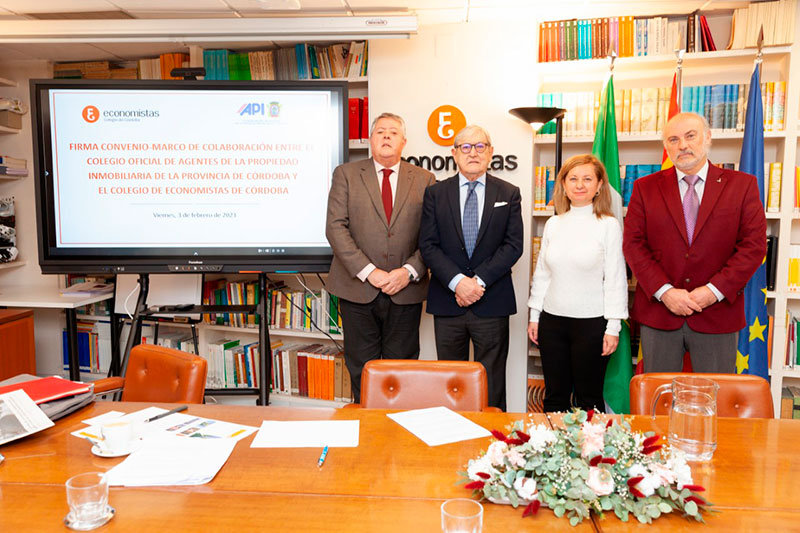 firma de un Convenio-Marco entre el Colegio Oficial de Agentes de la Propiedad Inmobiliaria de Córdoba y el Colegio de Economistas,